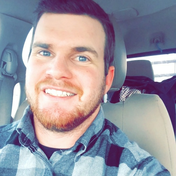 Meet your Posher, Chris - Picture 1 of 1